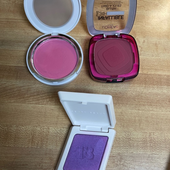 Gently used/ tested makeup lot - Picture 2 of 5